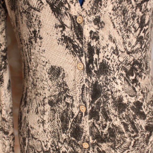 Aeuadani Women's Black Tan Print V-Neck Button-Up Angora Blend Tunic Sweater ~M~ - Picture 4 of 12